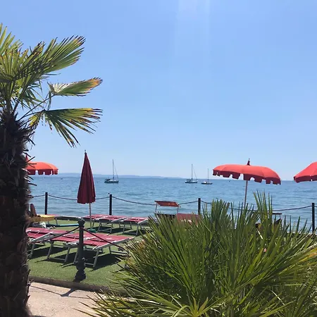 Maximilian Апарт-отель 4*