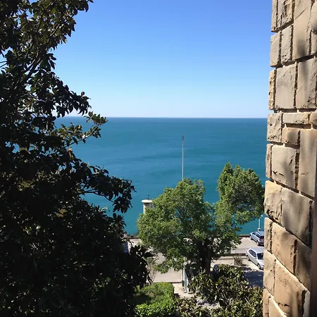 Maximilian Апарт-отель 4*