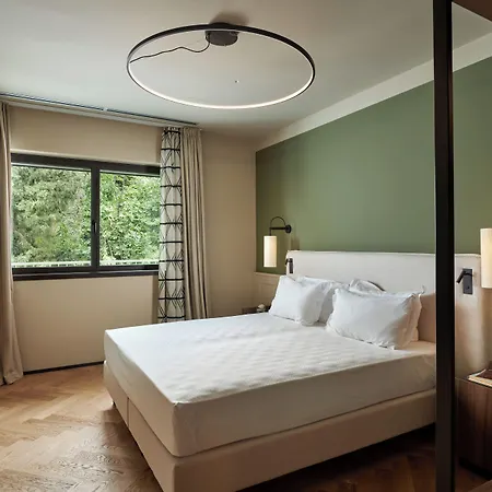 Maximilian Апарт-отель Триест