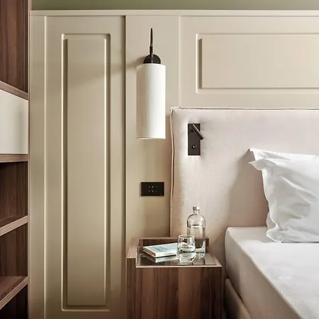 Maximilian Апарт-отель 4*