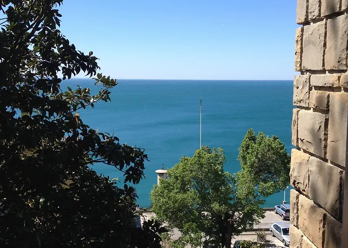 Maximilian Aparthotel 4*