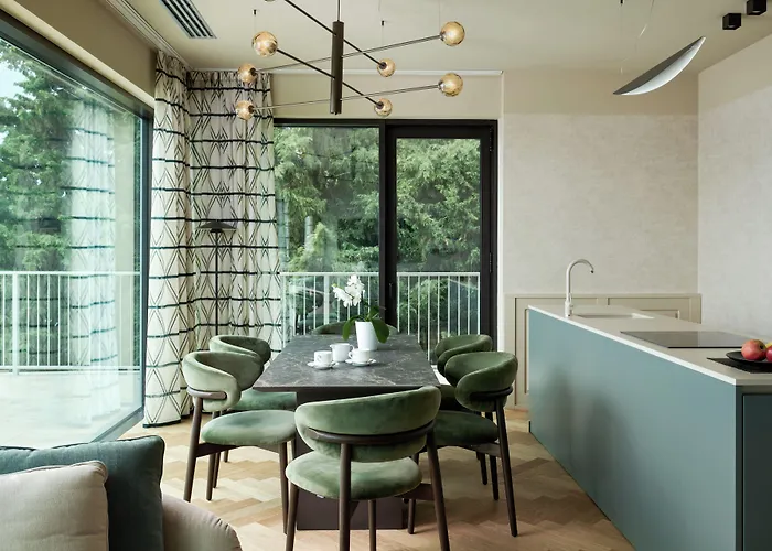 Maximilian Aparthotel