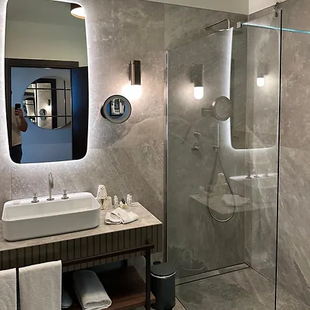 Apartmanhotel Maximilian 3*