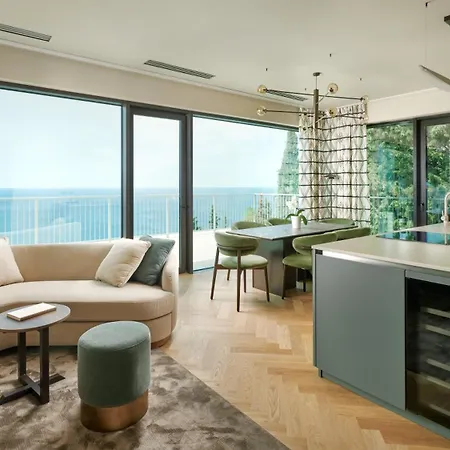 Maximilian Apartmanhotel