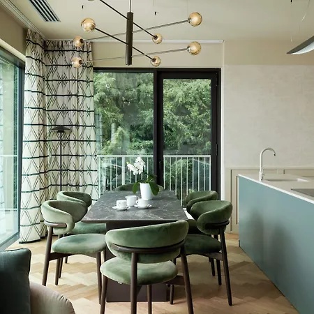 Maximilian Aparthotel