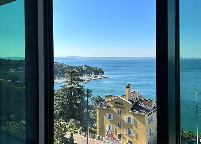 Maximilian Lejlighedshotel 4*