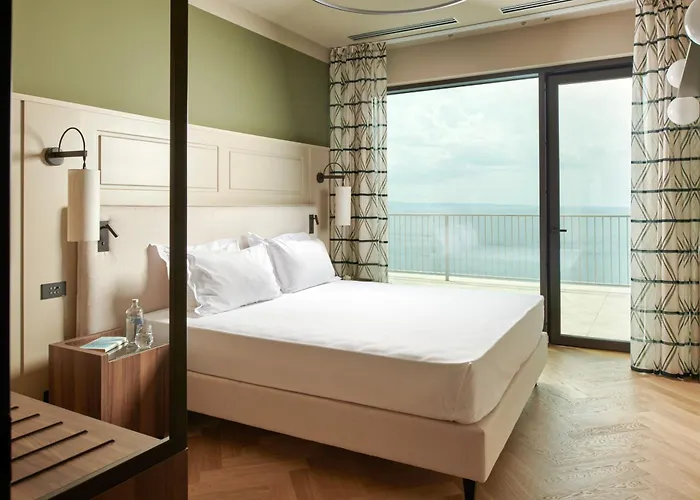 Maximilian Ξενοδοχείο με διαμερίσματα Τεργέστη