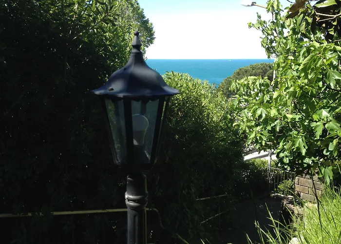 Maximilian Ξενοδοχείο με διαμερίσματα 4*